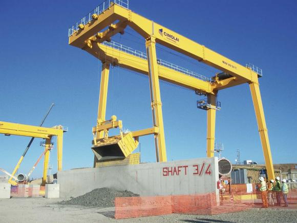 gantry crane cantilver tunneling